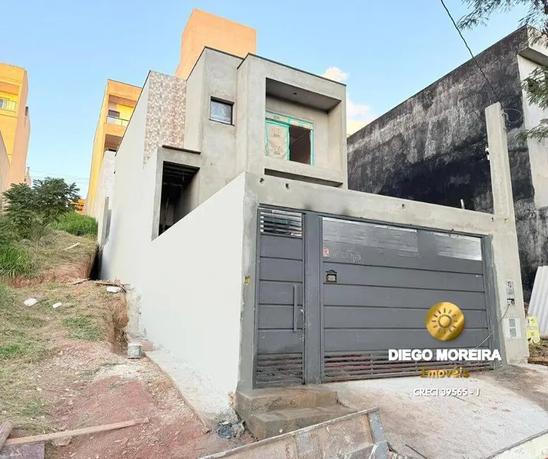 Foto 1 de Casa com 3 quartos à venda, 122m2 em Laranjeiras, Caieiras - SP