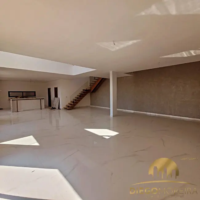 Casa de Condomínio com 4 quartos à venda, 330m2 em Condomínio Residencial Itaporã de Atibaia, Atibaia - SP - imagem 6 Foto 6 de Casa de Condomínio com 4 quartos à venda, 330m2 em Condomínio Residencial Itaporã de Atibaia, Atibaia - SP