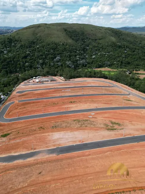 Foto 1 de Terreno / Lote à venda, 250m2 em Morro Grande, Caieiras - SP
