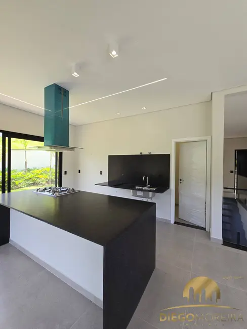 Foto 4 de Casa de Condomínio com 3 quartos à venda, 220m2 em Estância Parque de Atibaia, Atibaia - SP