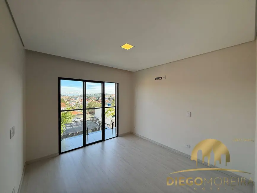 Foto 9 de Casa com 3 quartos à venda, 143m2 em Mairipora - SP