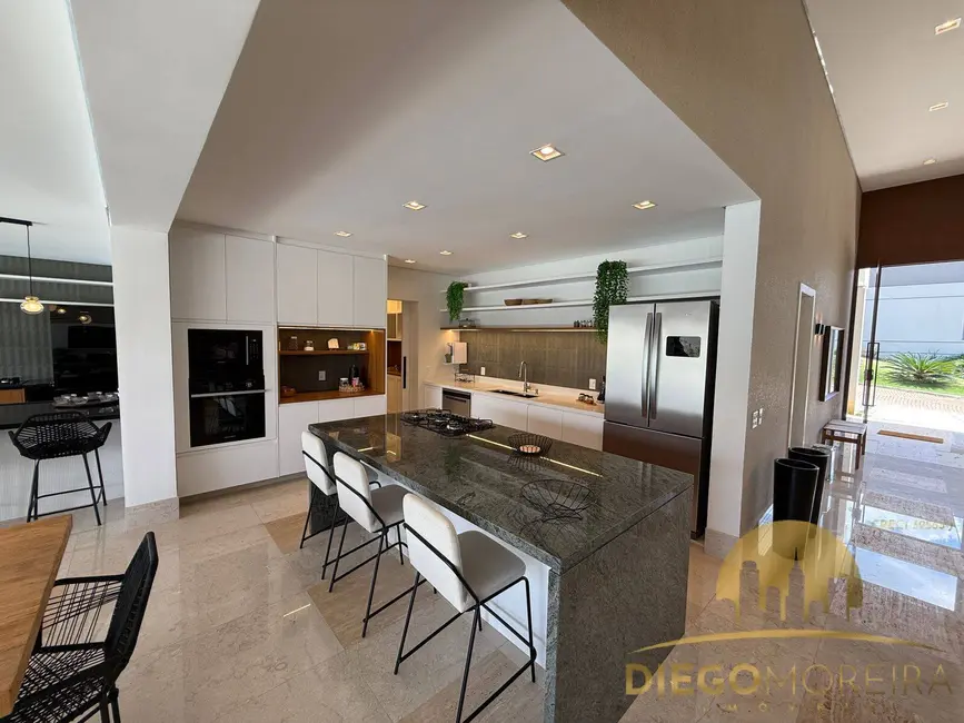 Casa de Condomínio com 5 quartos à venda, 319m2 em Piracaia - SP - imagem 8 Foto 8 de Casa de Condomínio com 5 quartos à venda, 319m2 em Piracaia - SP