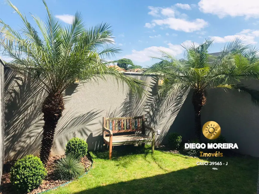 Foto 4 de Casa com 3 quartos à venda, 190m2 em Jardim do Lago, Atibaia - SP