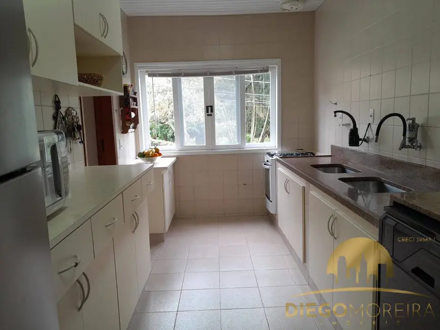 Casa de Condomínio com 3 quartos à venda, 331m2 em Parque Arco Iris, Atibaia - SP - imagem 4 Foto 4 de Casa de Condomínio com 3 quartos à venda, 331m2 em Parque Arco Iris, Atibaia - SP