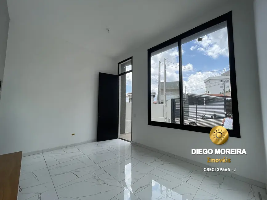 Casa com 3 quartos à venda, 160m2 em Jardim das Cerejeiras, Atibaia - SP - imagem 5 Foto 5 de Casa com 3 quartos à venda, 160m2 em Jardim das Cerejeiras, Atibaia - SP