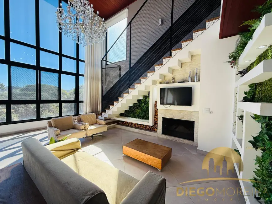 Foto 4 de Casa de Condomínio com 6 quartos à venda, 650m2 em Piracaia - SP
