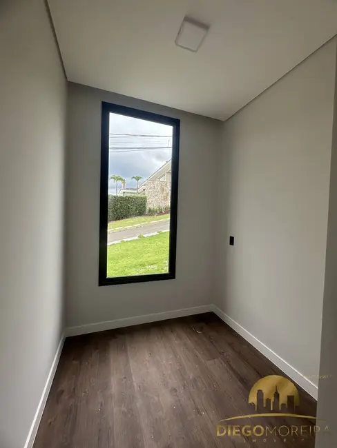 Foto 2 de Casa de Condomínio com 3 quartos à venda, 360m2 em Condomínio Residencial Água Verde, Atibaia - SP