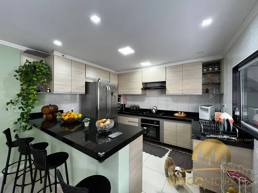 Foto 3 de Casa com 3 quartos à venda, 160m2 em Vila Martinho, Franco Da Rocha - SP