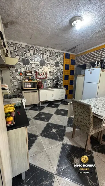 Casa com 5 quartos à venda, 135m2 em Jardim das Cerejeiras, Atibaia - SP - imagem 4 Foto 4 de Casa com 5 quartos à venda, 135m2 em Jardim das Cerejeiras, Atibaia - SP