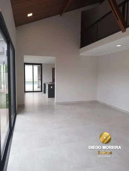 Foto 6 de Casa com 3 quartos à venda, 220m2 em Jardim do Lago, Atibaia - SP