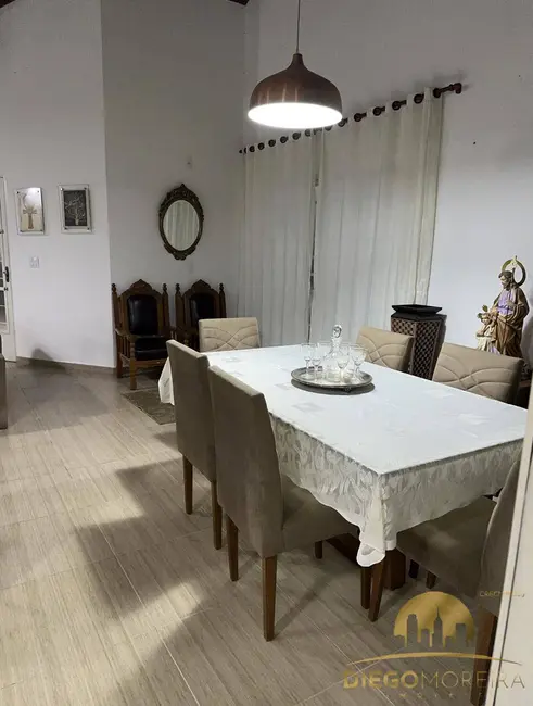 Foto 3 de Casa com 3 quartos à venda, 250m2 em Mairipora - SP