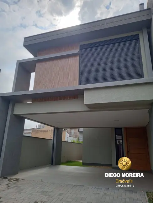 Foto 1 de Casa com 3 quartos à venda, 220m2 em Jardim do Lago, Atibaia - SP