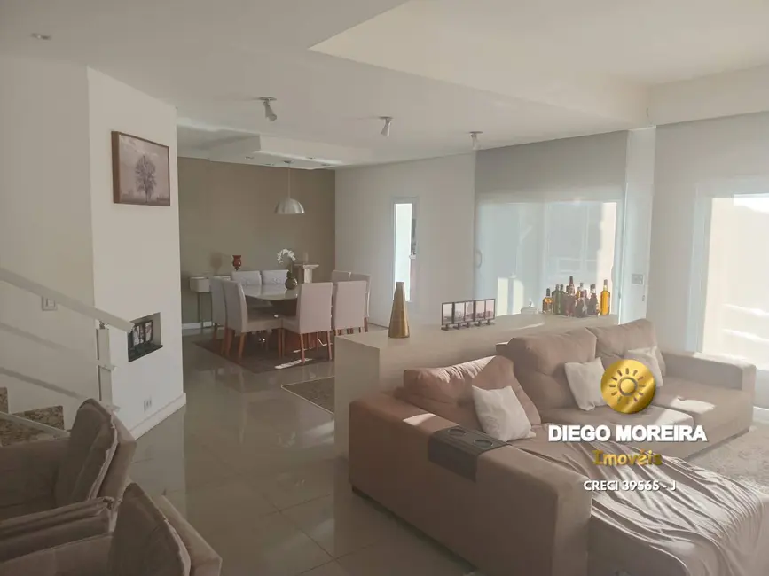 Foto 8 de Casa de Condomínio com 3 quartos à venda, 420m2 em Parque Arco Iris, Atibaia - SP