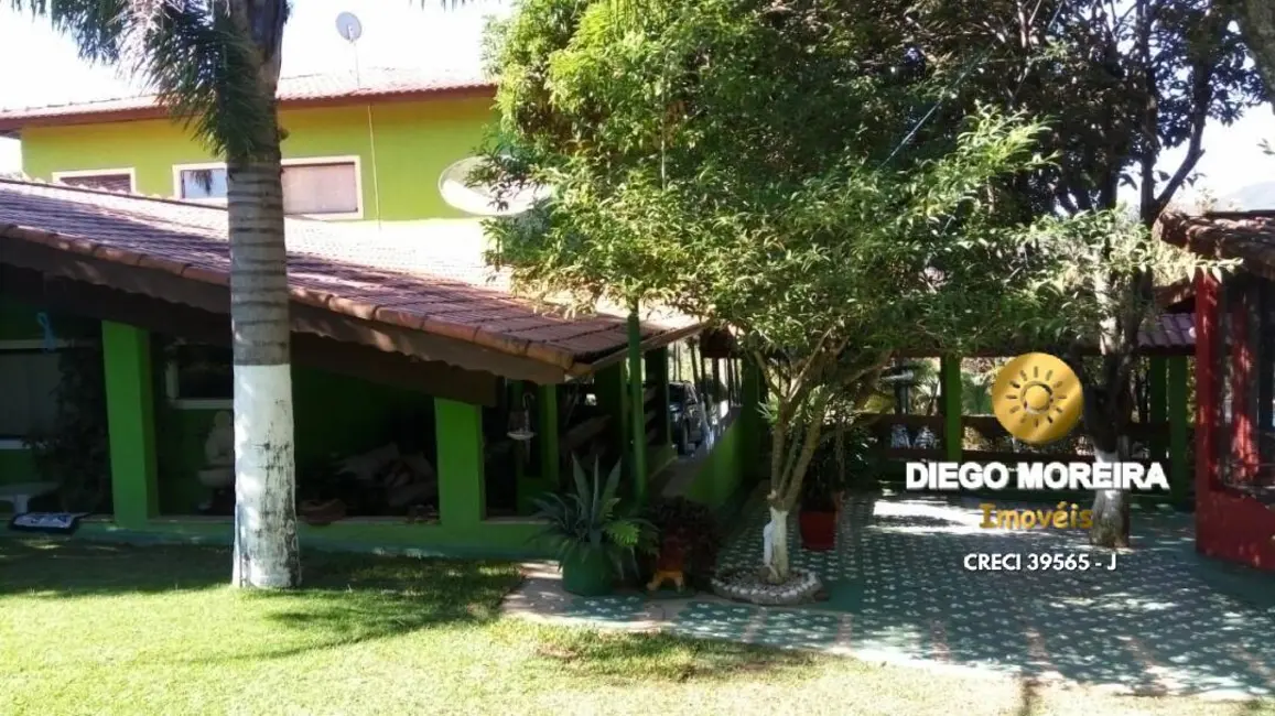 Chácara com 7 quartos à venda, 3000m2 em Centro, Vargem - SP - imagem 9 Foto 9 de Chácara com 7 quartos à venda, 3000m2 em Centro, Vargem - SP