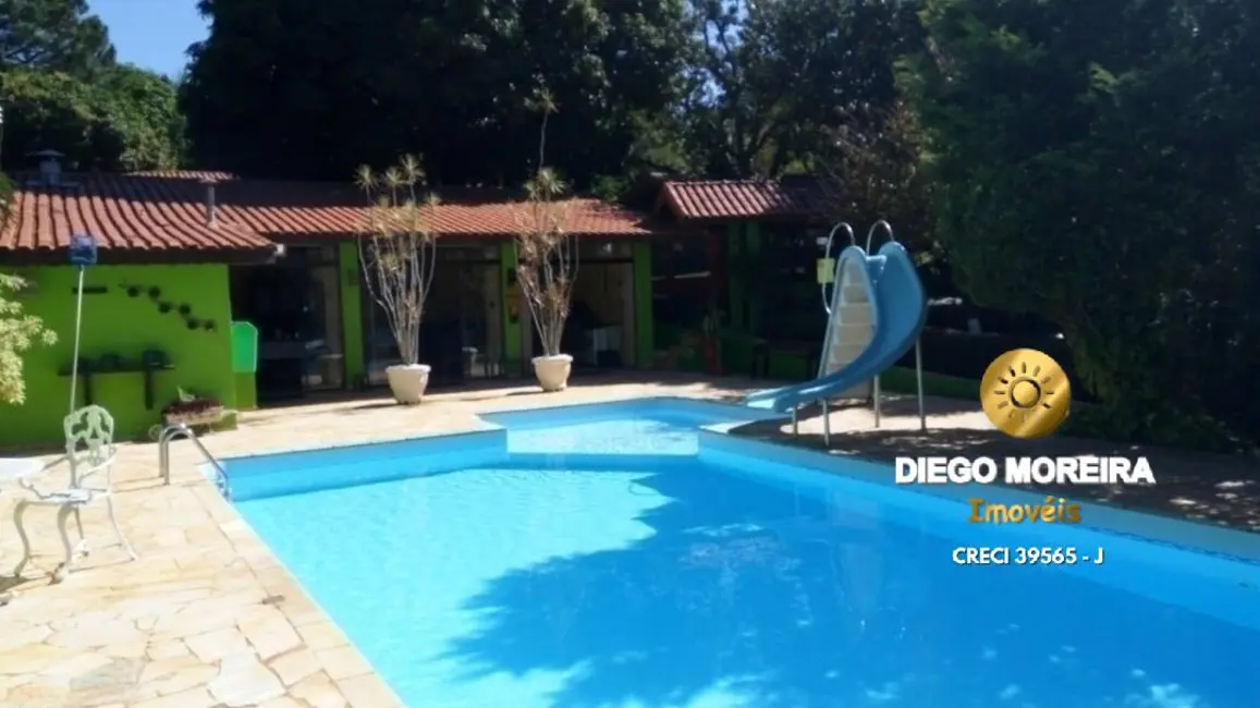 Chácara com 7 quartos à venda, 3000m2 em Centro, Vargem - SP - imagem 3 Foto 3 de Chácara com 7 quartos à venda, 3000m2 em Centro, Vargem - SP