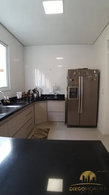 Foto 8 de Casa de Condomínio com 4 quartos à venda, 220m2 em Cidade Satélite, Atibaia - SP