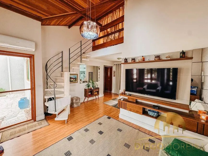 Foto 3 de Casa com 3 quartos à venda, 103m2 em Mairipora - SP