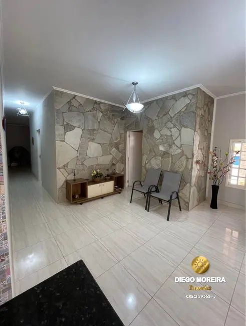Foto 5 de Casa com 3 quartos à venda, 200m2 em Atibaia - SP