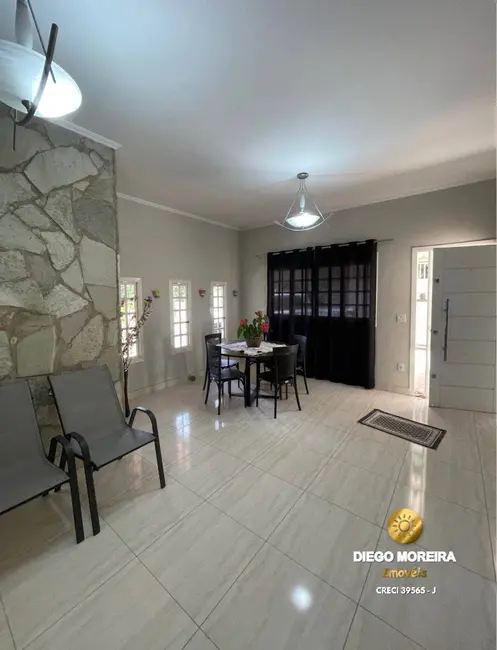 Foto 7 de Casa com 3 quartos à venda, 200m2 em Atibaia - SP