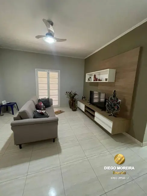 Foto 9 de Casa com 3 quartos à venda, 200m2 em Atibaia - SP