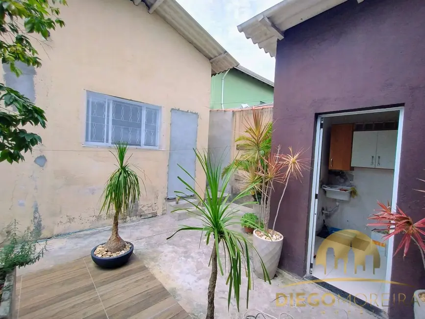 Foto 1 de Casa com 4 quartos à venda, 90m2 em Mairipora - SP