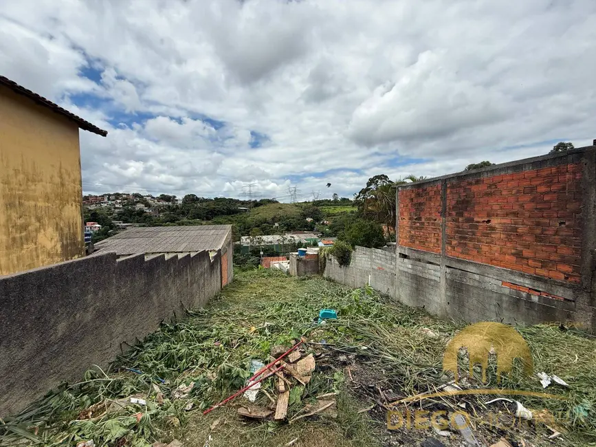 Foto 1 de Terreno / Lote à venda, 300m2 em Mairipora - SP