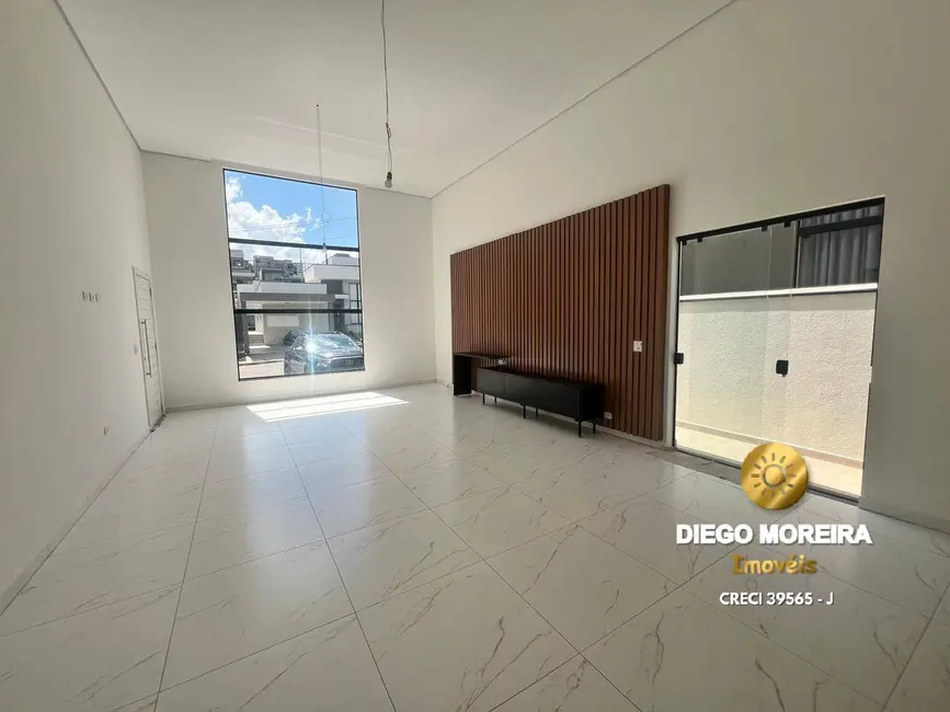 Casa de Condomínio com 3 quartos à venda, 360m2 em Bairro dos Pires, Atibaia - SP - imagem 3 Foto 3 de Casa de Condomínio com 3 quartos à venda, 360m2 em Bairro dos Pires, Atibaia - SP