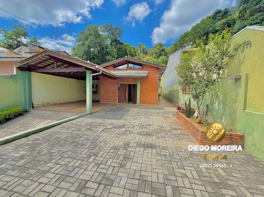 Foto 1 de Casa de Condomínio com 3 quartos à venda, 167m2 em Mairipora - SP