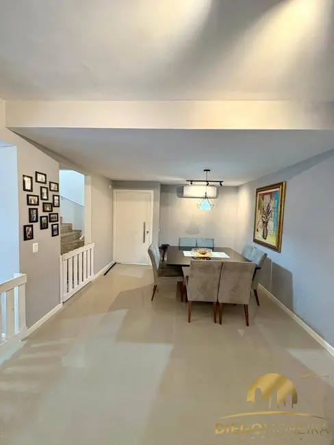 Foto 3 de Casa de Condomínio com 3 quartos à venda, 148m2 em Jardim Paulista, Atibaia - SP