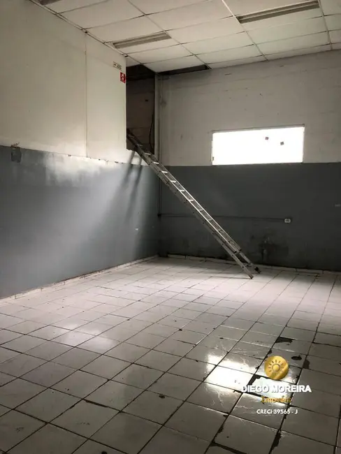 Armazém / Galpão à venda e para alugar, 500m2 em Mairipora - SP - imagem 9 Foto 9 de Armazém / Galpão à venda e para alugar, 500m2 em Mairipora - SP