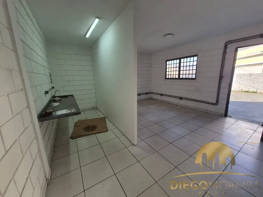 Armazém / Galpão para alugar, 290m2 em Recreio Estoril, Atibaia - SP - imagem 9 Foto 9 de Armazém / Galpão para alugar, 290m2 em Recreio Estoril, Atibaia - SP