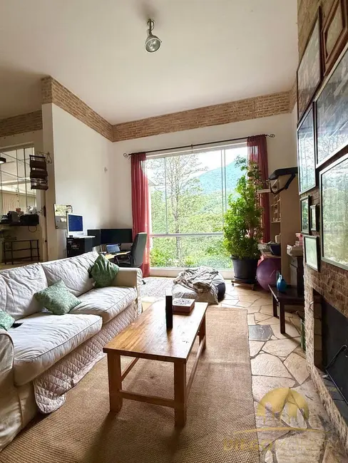 Casa de Condomínio com 3 quartos à venda, 150m2 em Nova Gardênia, Atibaia - SP - imagem 2 Foto 2 de Casa de Condomínio com 3 quartos à venda, 150m2 em Nova Gardênia, Atibaia - SP