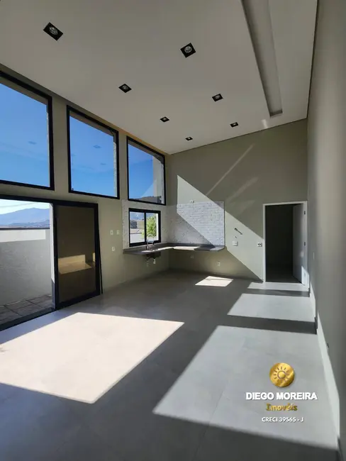 Foto 3 de Casa com 3 quartos à venda, 172m2 em Jardim Maristela, Atibaia - SP