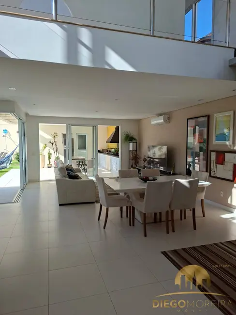 Casa de Condomínio com 4 quartos à venda, 292m2 em Condomínio Residencial Água Verde, Atibaia - SP - imagem 5 Foto 5 de Casa de Condomínio com 4 quartos à venda, 292m2 em Condomínio Residencial Água Verde, Atibaia - SP