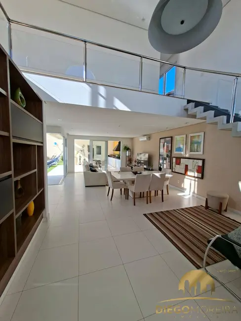 Casa de Condomínio com 4 quartos à venda, 292m2 em Condomínio Residencial Água Verde, Atibaia - SP - imagem 4 Foto 4 de Casa de Condomínio com 4 quartos à venda, 292m2 em Condomínio Residencial Água Verde, Atibaia - SP