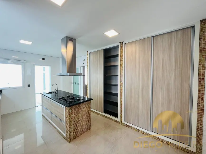 Foto 9 de Casa de Condomínio com 4 quartos à venda e para alugar, 498m2 em Tamboré, Barueri - SP