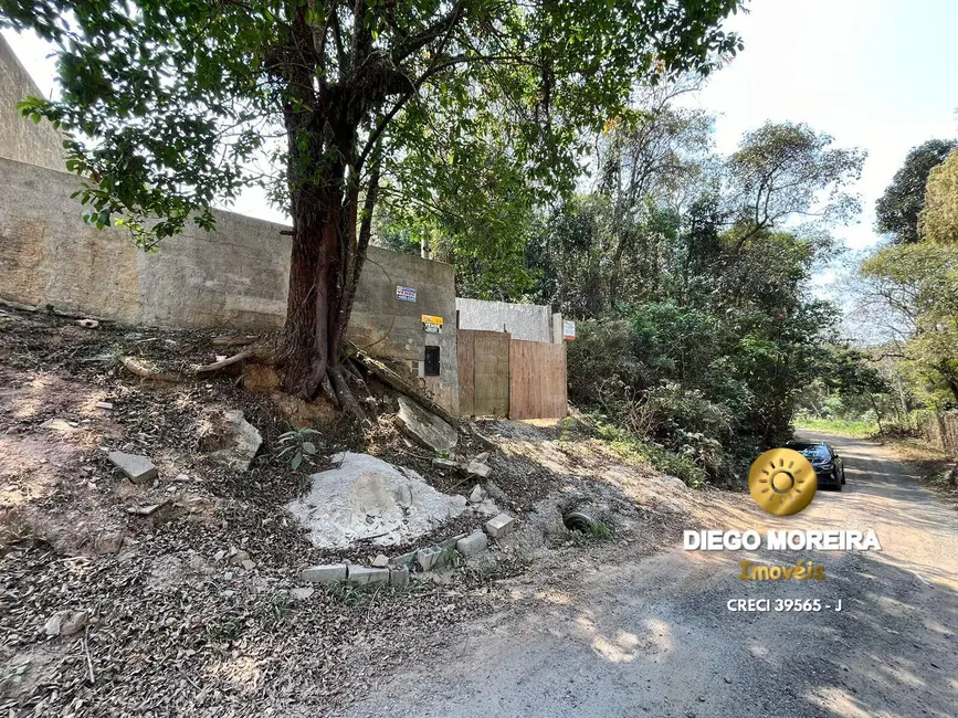 Foto 1 de Terreno / Lote à venda, 268m2 em Mairipora - SP