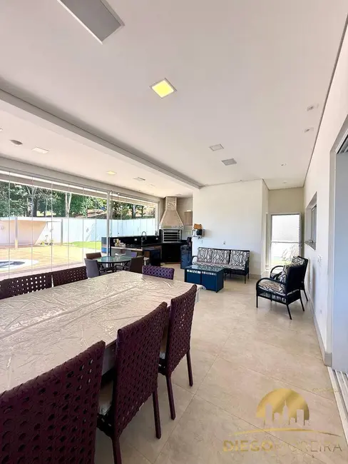 Foto 3 de Casa de Condomínio com 4 quartos à venda e para alugar, 417m2 em Tanque, Atibaia - SP