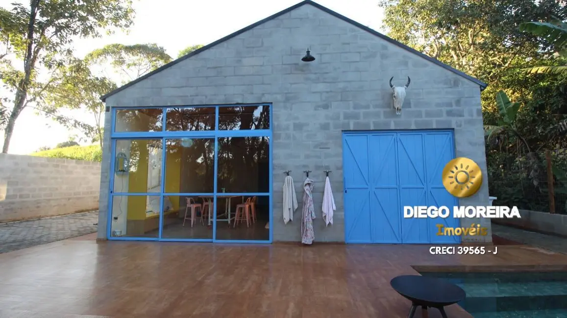 Foto 1 de Casa com 2 quartos à venda, 90m2 em Estância Santa Maria do Portão, Atibaia - SP