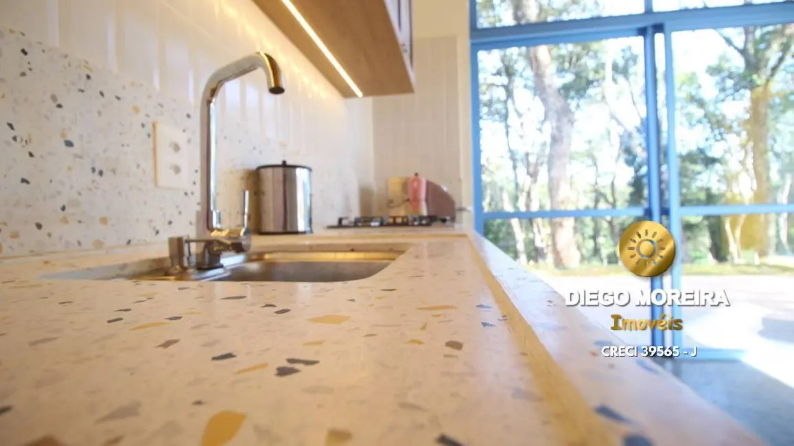 Foto 2 de Casa com 2 quartos à venda, 90m2 em Estância Santa Maria do Portão, Atibaia - SP