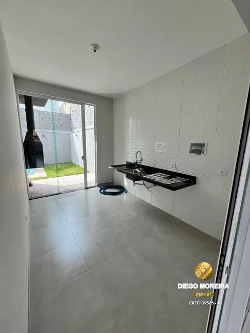 Foto 3 de Casa com 3 quartos à venda, 103m2 em Nova Cerejeira, Atibaia - SP