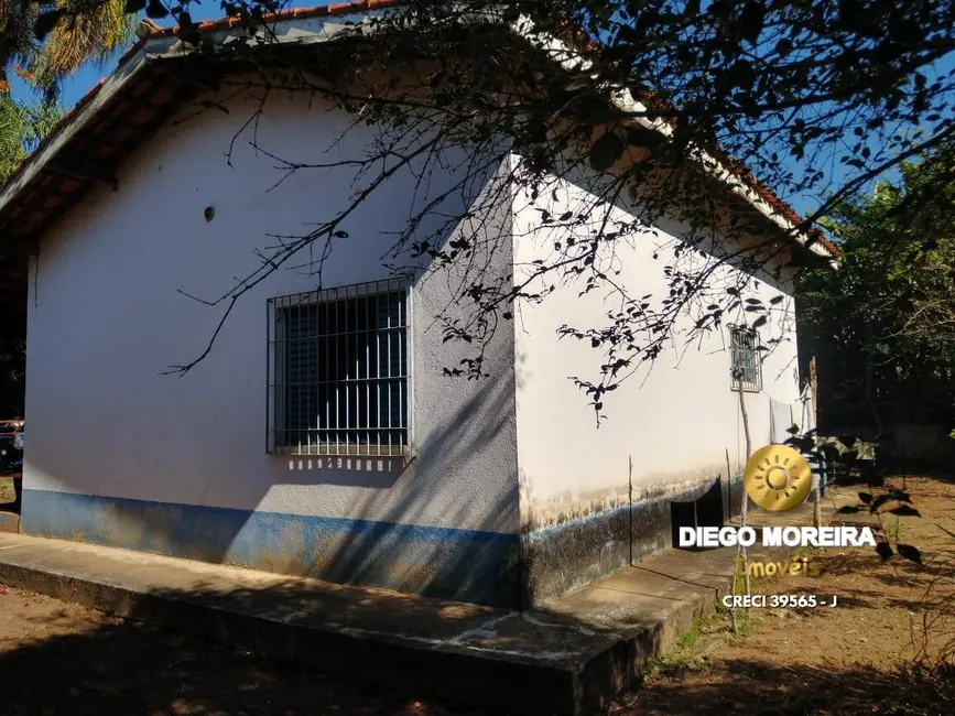 Chácara com 2 quartos à venda, 960m2 em Jardim Brisa, Atibaia - SP - imagem 4 Foto 4 de Chácara com 2 quartos à venda, 960m2 em Jardim Brisa, Atibaia - SP