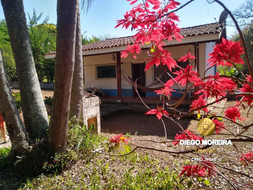 Chácara com 2 quartos à venda, 960m2 em Jardim Brisa, Atibaia - SP - imagem 3 Foto 3 de Chácara com 2 quartos à venda, 960m2 em Jardim Brisa, Atibaia - SP