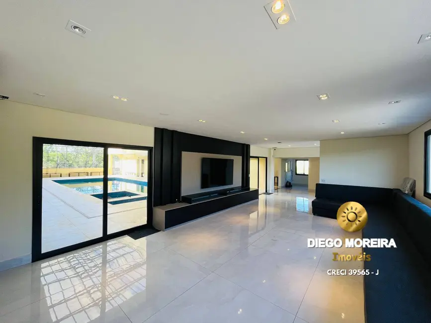 Foto 9 de Casa de Condomínio com 16 quartos à venda, 1250m2 em Piracaia - SP