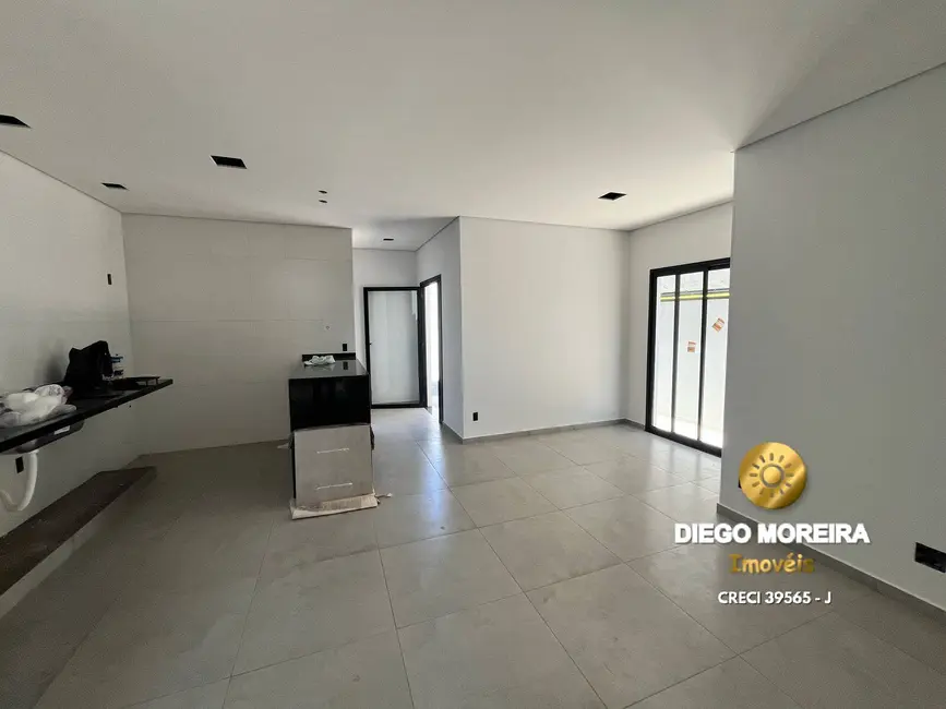 Casa com 3 quartos à venda, 122m2 em Atibaia - SP - imagem 2 Foto 2 de Casa com 3 quartos à venda, 122m2 em Atibaia - SP