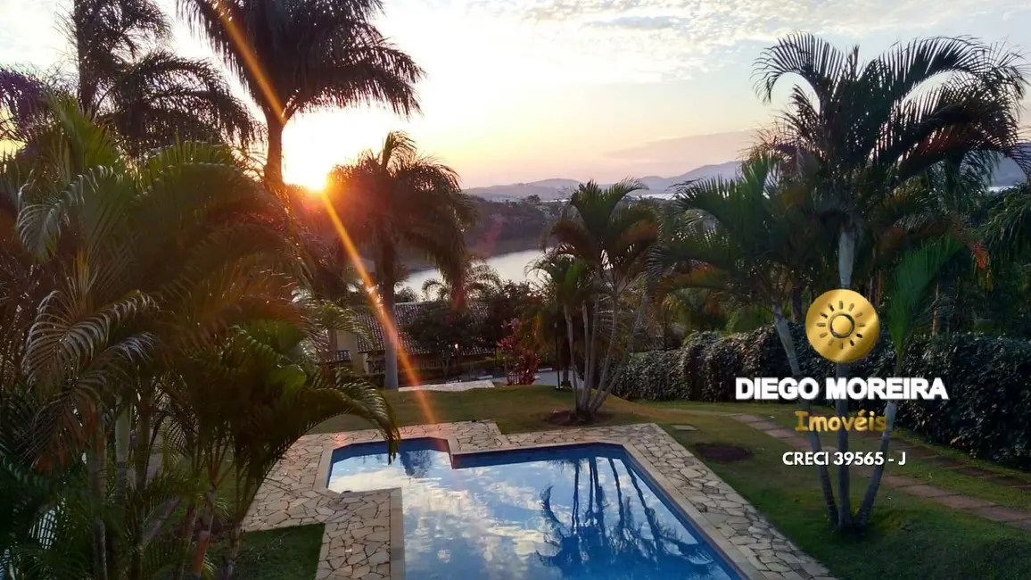 Chácara com 3 quartos à venda, 1156m2 em Piracaia - SP - imagem 3 Foto 3 de Chácara com 3 quartos à venda, 1156m2 em Piracaia - SP