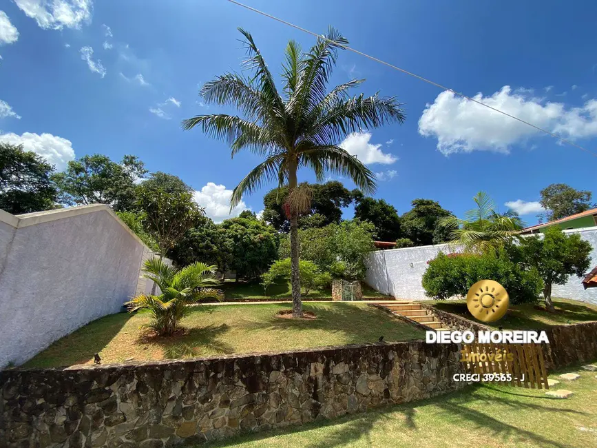 Chácara com 3 quartos à venda, 1420m2 em Batatuba, Piracaia - SP - imagem 6 Foto 6 de Chácara com 3 quartos à venda, 1420m2 em Batatuba, Piracaia - SP