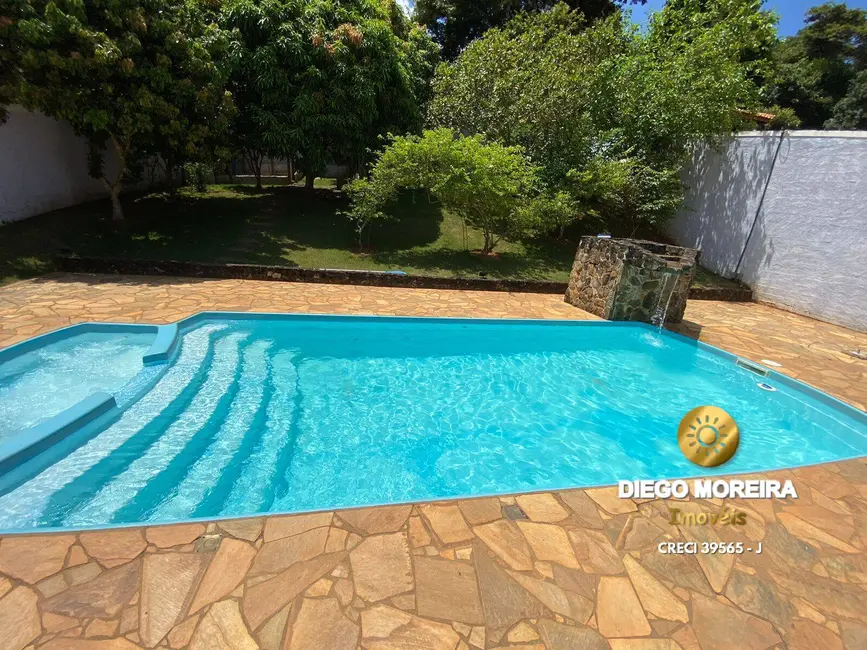 Chácara com 3 quartos à venda, 1420m2 em Batatuba, Piracaia - SP - imagem 5 Foto 5 de Chácara com 3 quartos à venda, 1420m2 em Batatuba, Piracaia - SP