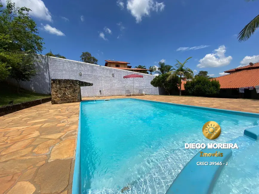 Chácara com 3 quartos à venda, 1420m2 em Batatuba, Piracaia - SP - imagem 9 Foto 9 de Chácara com 3 quartos à venda, 1420m2 em Batatuba, Piracaia - SP