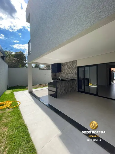 Foto 2 de Casa com 3 quartos à venda, 153m2 em Vila Esperia ou Giglio, Atibaia - SP